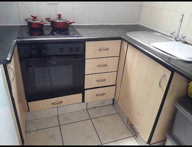 1 BEDROOM FLAT RENTED IN MORNINGSIDE